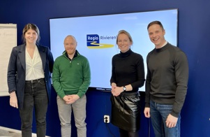 Van links naar rechts:  Jet Smits en Roel van Heeswijk, Stevianne Groeneveld - Veldwijk en Dave Smit